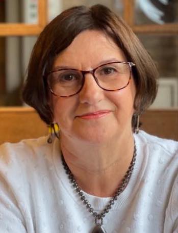 Pic of popular Lib Dem councillor Julia Chandler